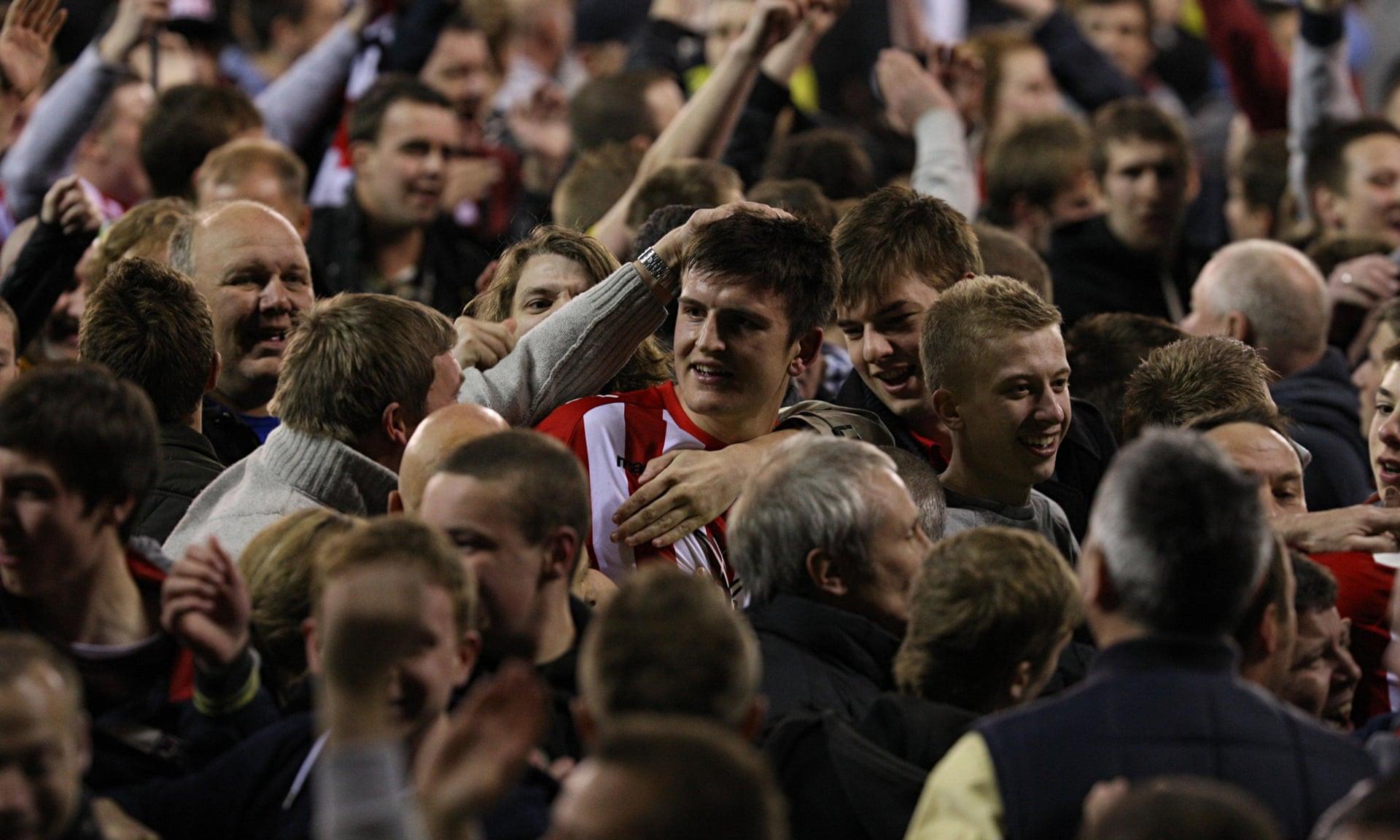 对年轻球员 对年轻球员